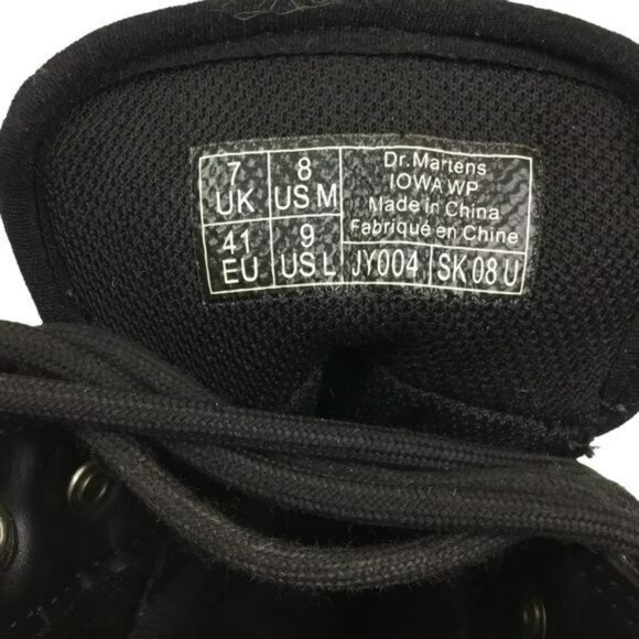 Dr. Martens AirWair Black Leather Combat Boots Lace-Up Size 9 Mens Durable Sole - Picture 11 of 14
